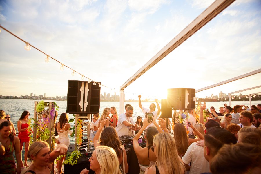 Sunset party boat, Sydney