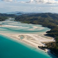 Sail the Whitsundays